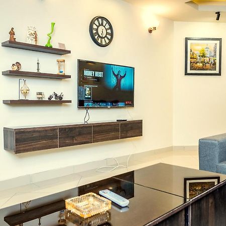 Two Bedroom Deluxe Apartment In Bahria Town Rawalpindi Exterior photo