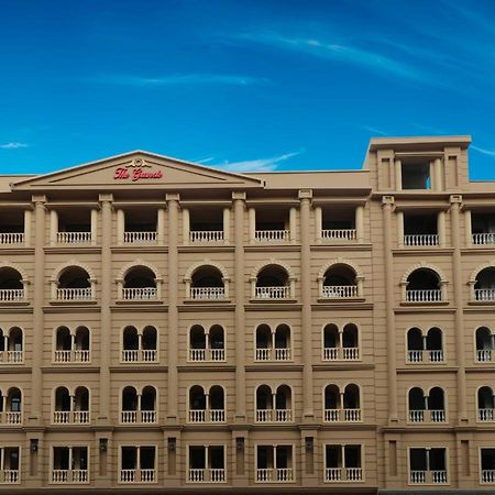 Two Bedroom Deluxe Apartment In Bahria Town Rawalpindi Exterior photo
