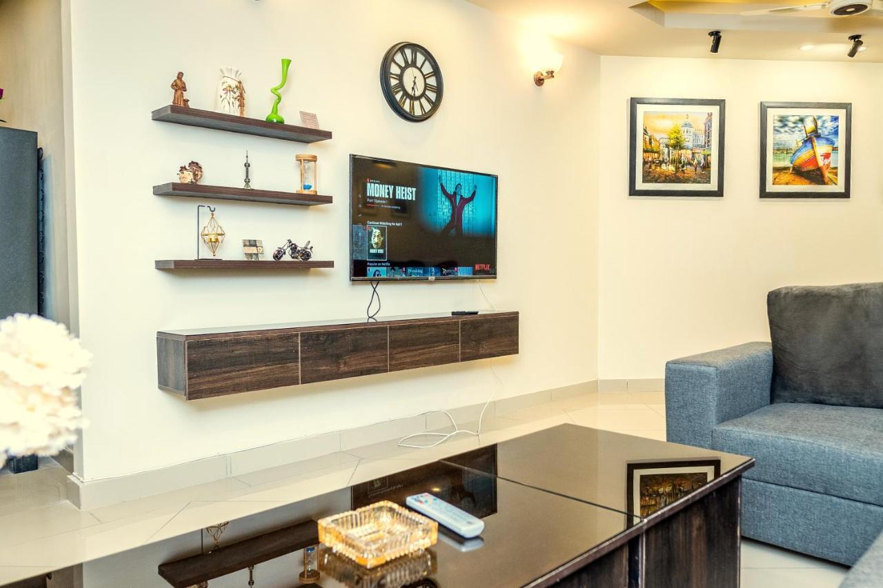 Two Bedroom Deluxe Apartment In Bahria Town Rawalpindi Exterior photo