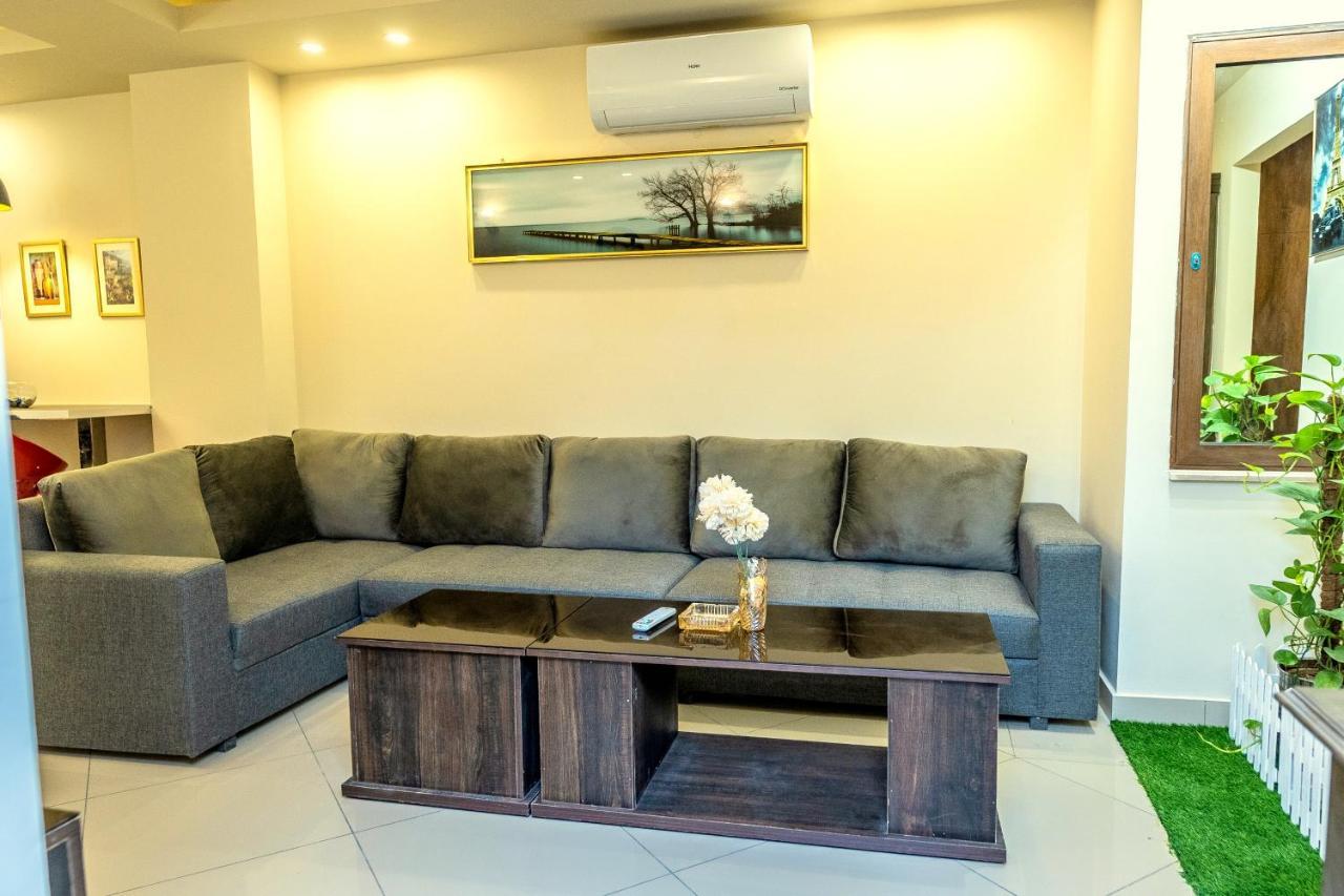 Two Bedroom Deluxe Apartment In Bahria Town Rawalpindi Exterior photo